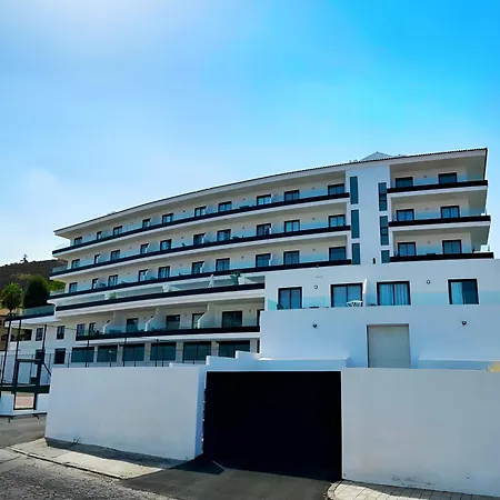 Modern Oasis - Pool, Gym & Tennis * 拉克鲁斯