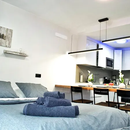 Modern Oasis - Pool, Gym & Tennis Appartement Puerto de la Cruz (Tenerife)