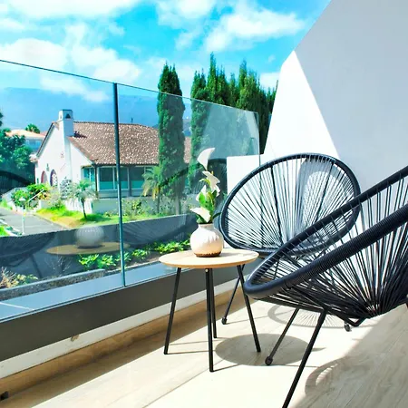 Modern Oasis - Pool, Gym & Tennis Appartement