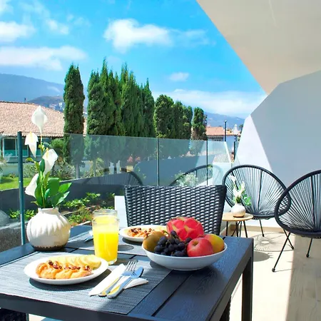 Appartement Modern Oasis - Pool, Gym & Tennis