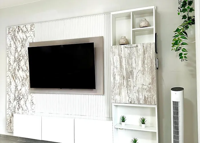 Apartmán Modern Oasis - Pool, Gym & Tennis Puerto de la Cruz (Tenerife)